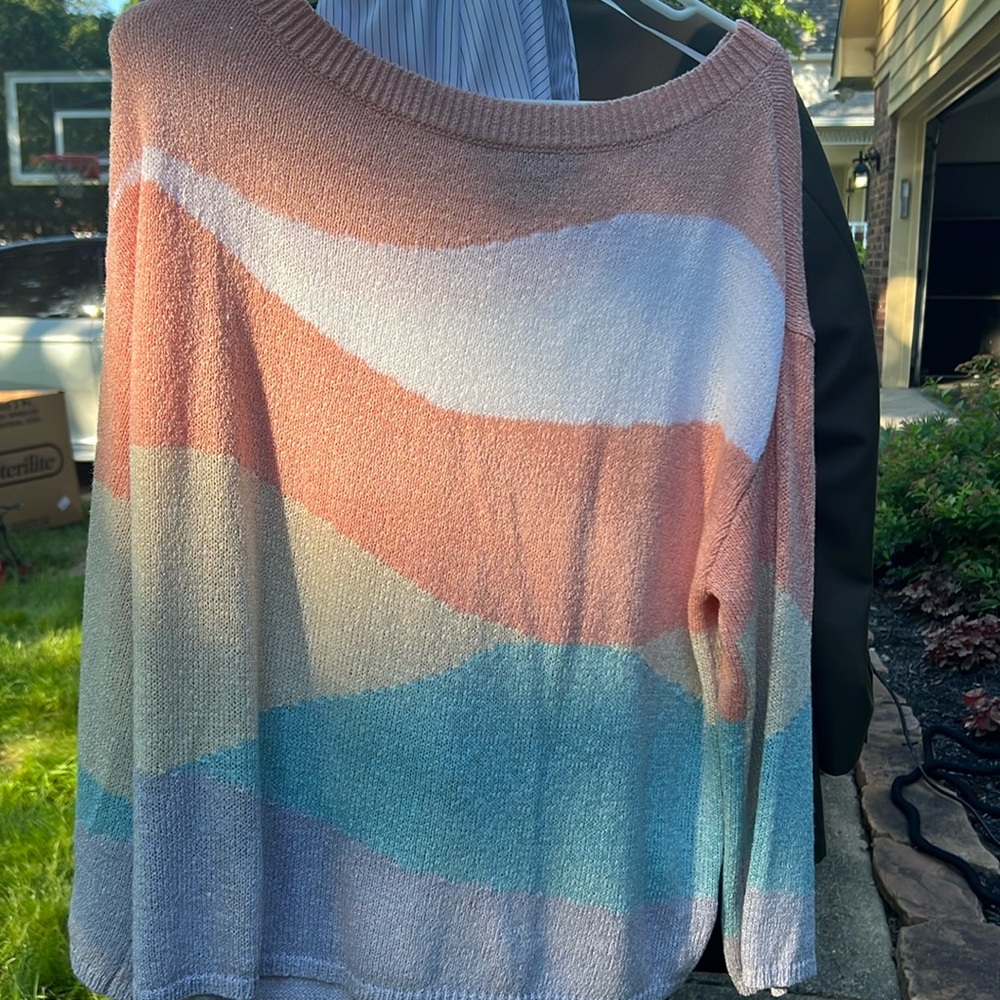 Torrid size 0 lightweight sweater